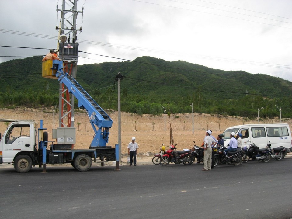 Dong dien cho khu TDC Dat Lanh.jpg